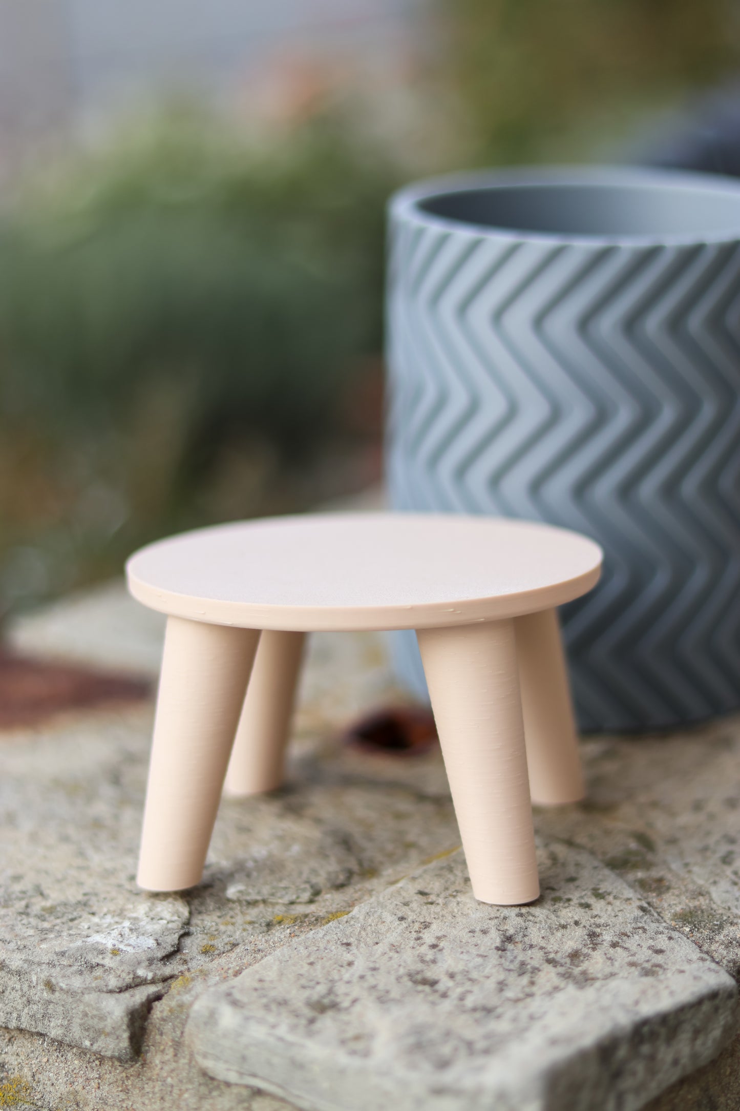Minimalist Planter Stand